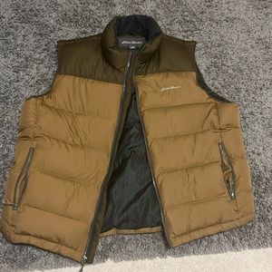 Eddie Bauer Men’s Two-tone Brown Polyester Puffer Vest